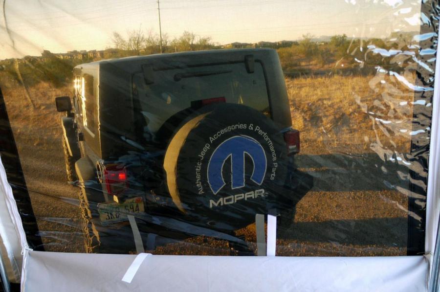  Jeep Extreme Trail Edition Camper 2011 года  (фото 9 из 36)
